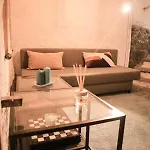 Casa Alma Grotto Brione sopra Minusio