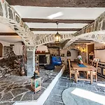 Casa Alma Grotto *