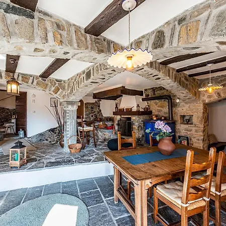 Casa Alma Grotto アパート Brione sopra Minusio